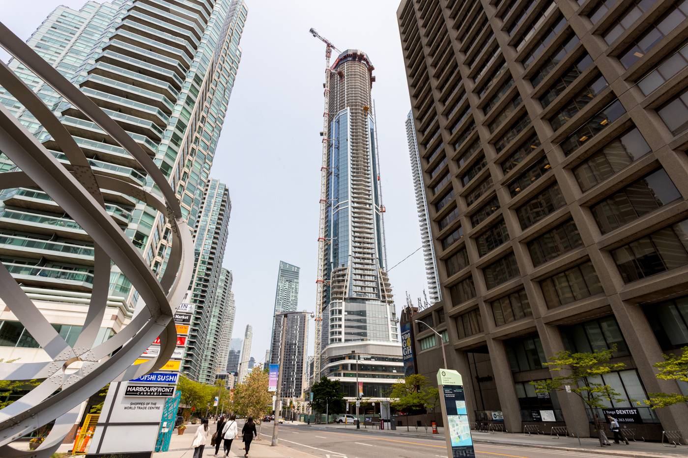 1 yonge street toronto construction